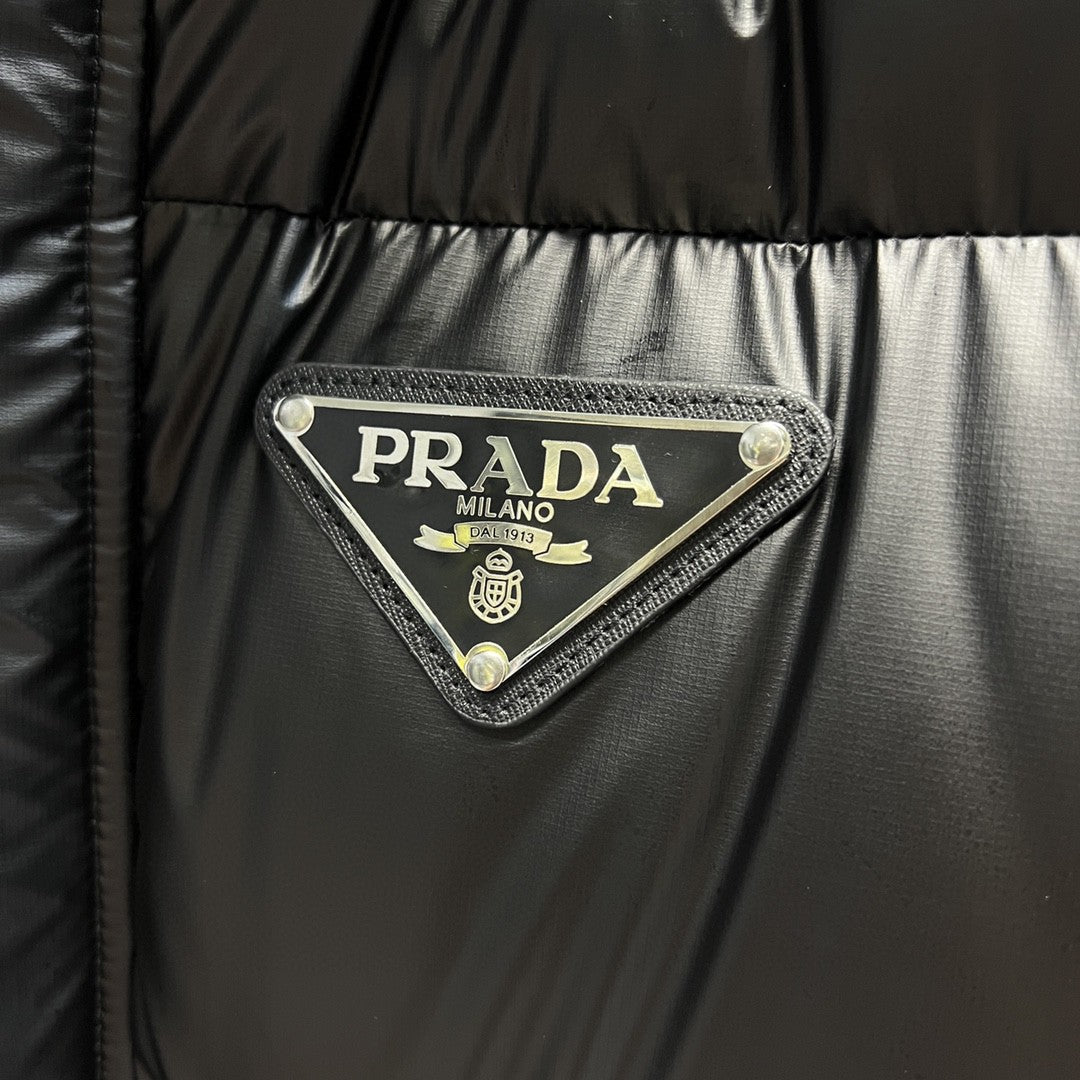 PRADA RE-NYLON PUFFER JACKET MAN