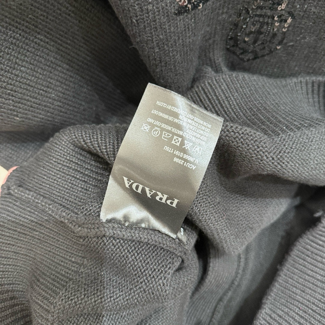 PRADA BLACK CARDIGAN