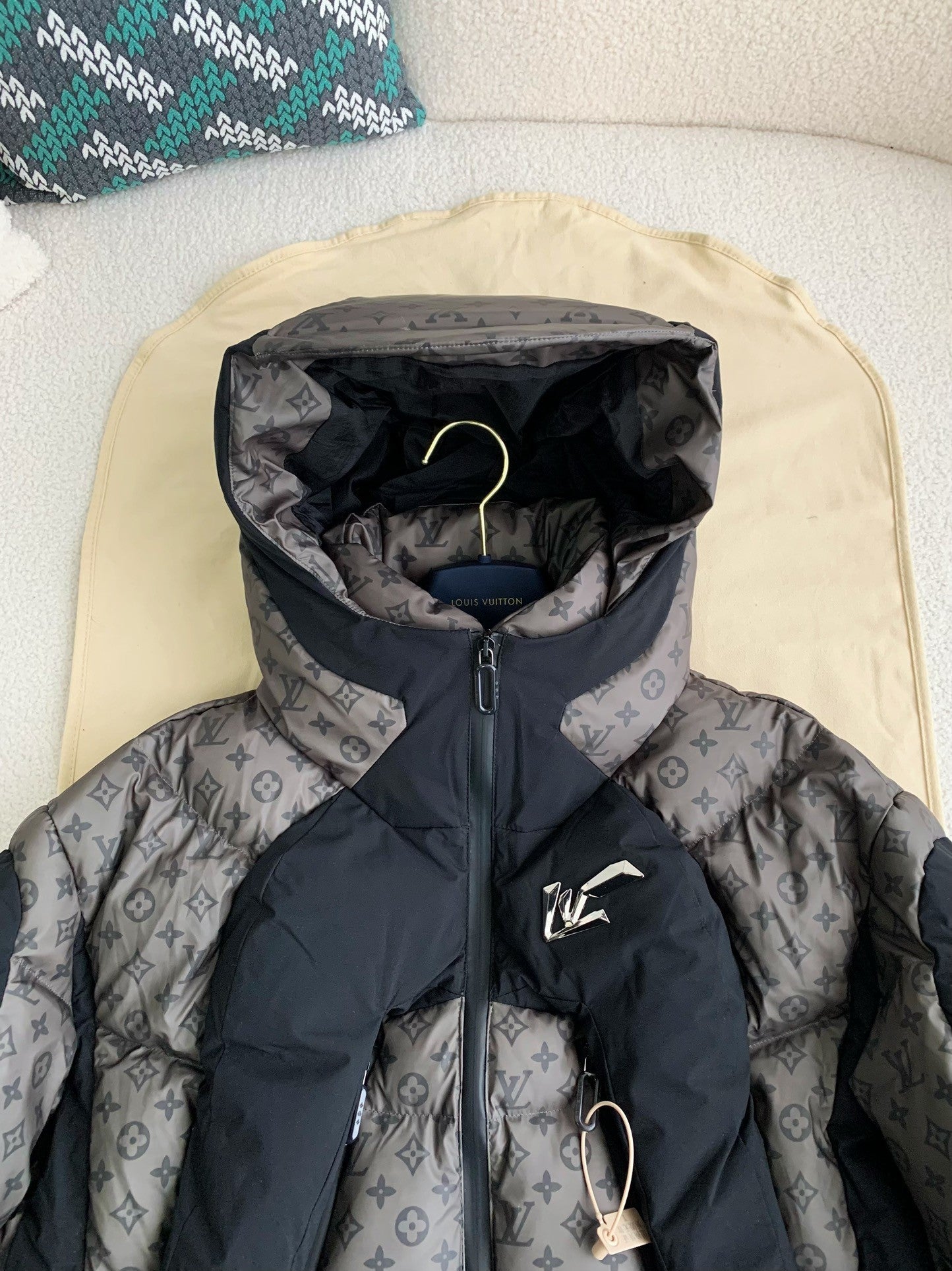 LOUIS VUITTON WINTER JACKET